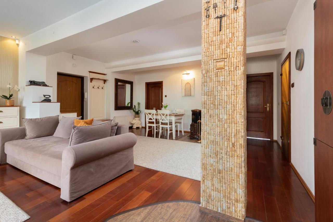 Gdynia Centrum Wyjatkowy Apartament Przy Promenadzie Z Balkonem By Noclegi Renters Extérieur photo