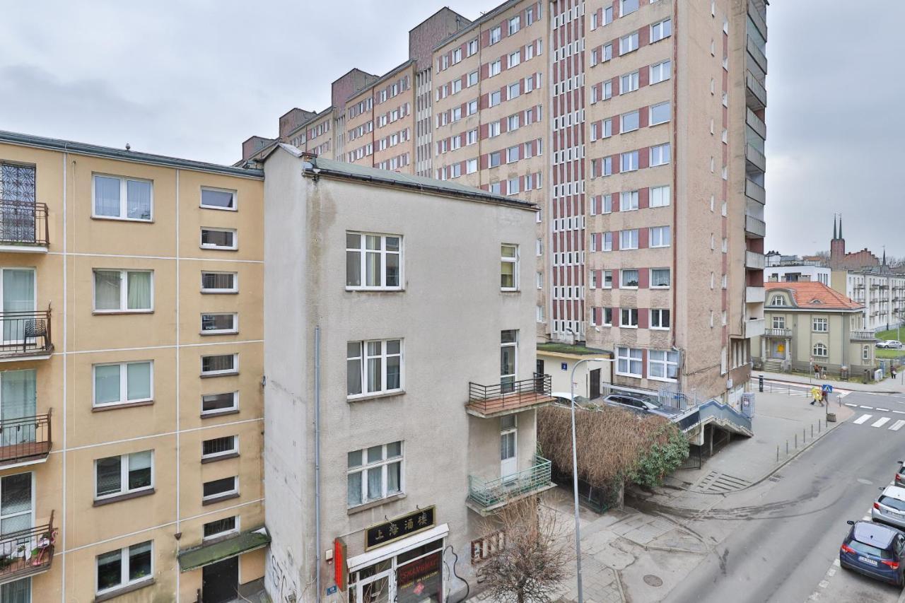 Gdynia Centrum Wyjatkowy Apartament Przy Promenadzie Z Balkonem By Noclegi Renters Extérieur photo